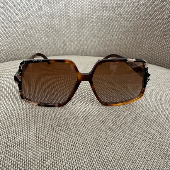 NEW - Loewe Square Acetate Sunglasses - Picture 4 of 6
